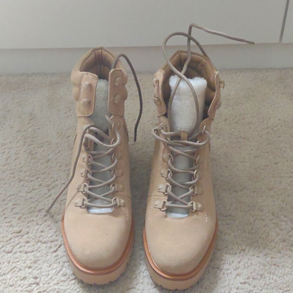 Mark Fisher Size 8.5 Ankle Boots